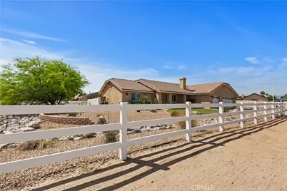 18155 Dunkirk, Hesperia, CA 92345 - Photo 3