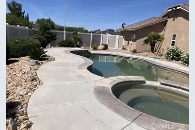 18155 Dunkirk, Hesperia, CA 92345 - Photo 11