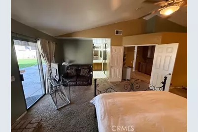 19534 Kiningham Drive, Bloomington, CA 92316 - Photo 21