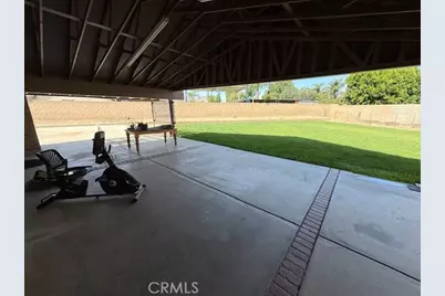 19534 Kiningham Drive, Bloomington, CA 92316 - Photo 29