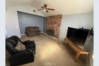 19534 Kiningham Drive, Bloomington, CA 92316 - Photo 5