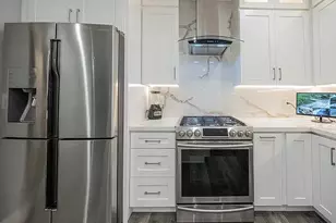 430 N Parish, Burbank, CA 91506 - Photo 3