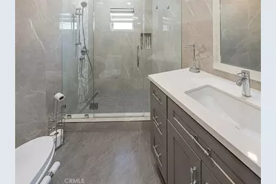 430 N Parish, Burbank, CA 91506 - Photo 11