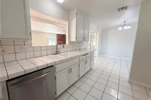 15011 Mission St, Hesperia, CA 92345 - Photo 11