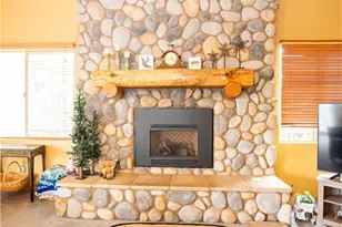 28248 Arbon Ln, Lake Arrowhead, CA 92352 - Photo 13