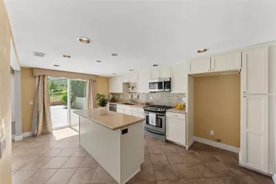2653 Condor, Corona, CA 92882 - Photo 33
