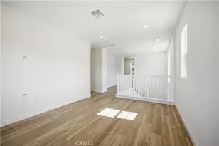 20800 Pio Pico Ct, Newhall, CA 91321 - Photo 11