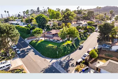 5425 Golden West, Rubidoux, CA 92509 - Photo 7