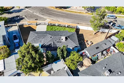 6415 Charlesworth Avenue, North Hollywood, CA 91606 - Photo 45