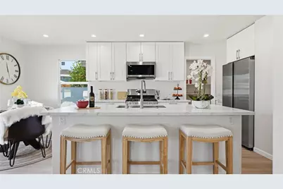 6415 Charlesworth Avenue, North Hollywood, CA 91606 - Photo 3