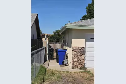 9906 Cypress Avenue, Fontana, CA 92335 - Photo 27