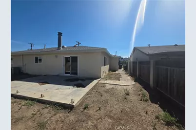 9906 Cypress Avenue, Fontana, CA 92335 - Photo 19