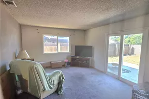 9906 Cypress Ave, Fontana, CA 92335 - Photo 7