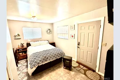 924 W Aeroplane, Big Bear City, CA 92314 - Photo 9