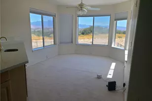 31900 Via Del Senor, Homeland, CA 92548 - Photo 23