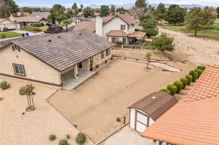 15770 Nassau Dr, Victorville, CA 92395 - Photo 21