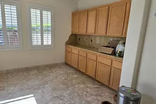 13490 Hawthorn, Moreno Valley, CA 92553 - Photo 9