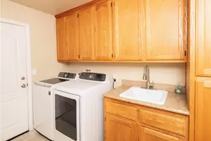 987 N California, Beaumont, CA 92223 - Photo 23