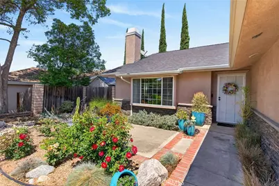 3243 Saratoga, Riverside, CA 92503 - Photo 7