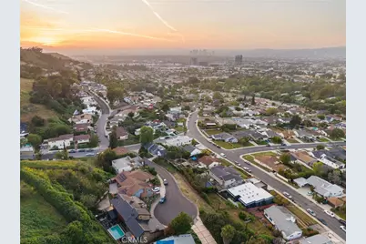 5261 Weatherford Dr, Los Angeles, CA 90008 - Photo 23
