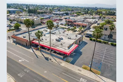 127 W 40th Street, San Bernardino, CA 92407 - Photo 3