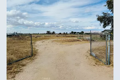 13636 Gabriel, Victorville, CA 92392 - Photo 25