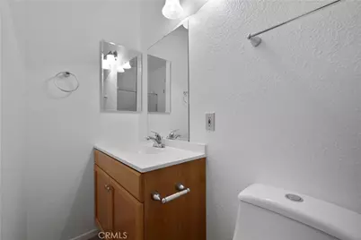 1909 N Summit, Pasadena, CA 91103 - Photo 13