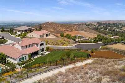 12237 Cortona Place, Riverside, CA 92503 - Photo 37