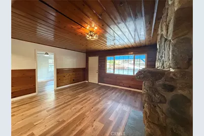 320 Sky View Lane, Crestline, CA 92325 - Photo 7