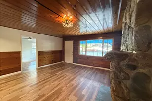 320 Sky View Ln, Crestline, CA 92325 - Photo 7