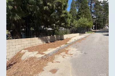 320 Sky View Lane, Crestline, CA 92325 - Photo 31