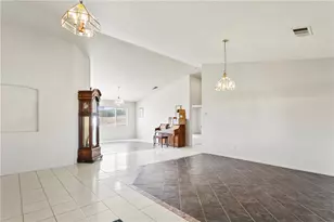 8379 Beaver, Phelan, CA 92371 - Photo 5