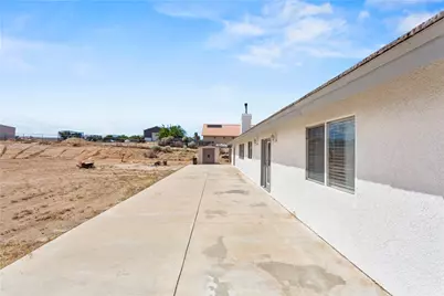 8379 Beaver, Phelan, CA 92371 - Photo 27