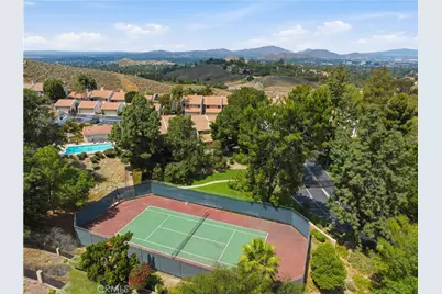 2250 El Capitan, Riverside, CA 92506 - Photo 3