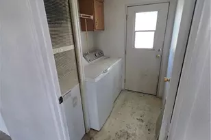 1010 Terrace Road, San Bernardino, CA 92410 - Photo 9