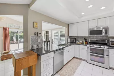 11855 Beverly Court, Loma Linda, CA 92354 - Photo 17