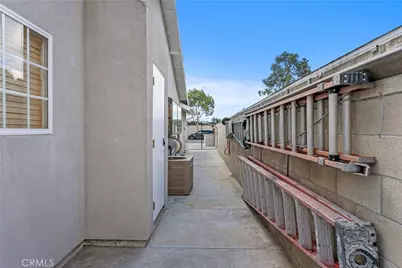 2165 W Romneya Drive, Anaheim, CA 92801 - Photo 25