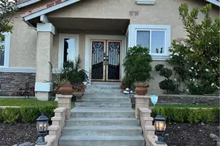 42 Rainbow Ridge, Phillips Ranch, CA 91766 - Photo 3