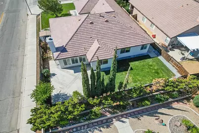 13290 Via Robles, Victorville, CA 92392 - Photo 5
