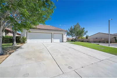 13290 Via Robles, Victorville, CA 92392 - Photo 35