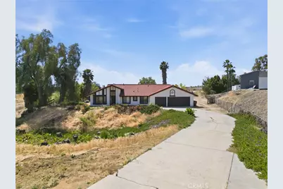 18085 Golden Leaf Lane, Riverside, CA 92504 - Photo 3