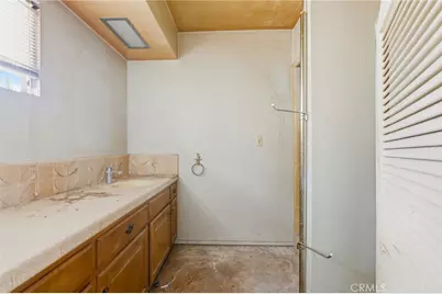 18112 Joshua Ln, Santa Ana, CA 92705 - Photo 27