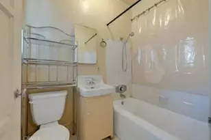 17107 Raymer St, Los Angeles, CA 91325 - Photo 21