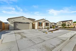 718 Torrey Ct, Perris, CA 92571 - Photo 3