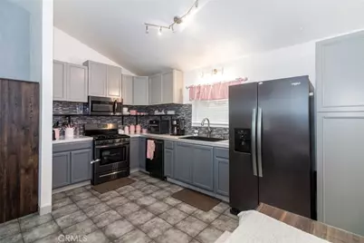 5647 Buckboard Drive, San Bernardino, CA 92407 - Photo 11