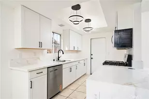 25177 Dana Ln, Moreno Valley, CA 92551 - Photo 7
