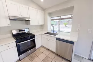 39823 Knollridge Dr, Temecula, CA 92591 - Photo 19