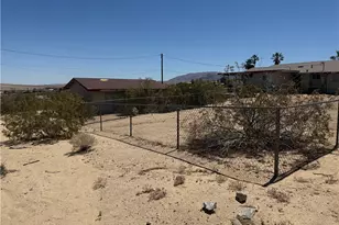 73776 Manana, 29 Palms MCB, CA 92277 - Photo 35