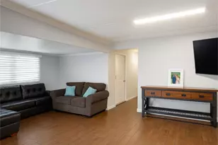 1045 Azusa, Covina, CA 91722 - Photo 7