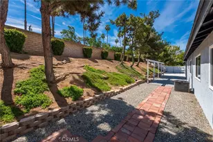 6414 Foster Dr, Riverside, CA 92506 - Photo 9